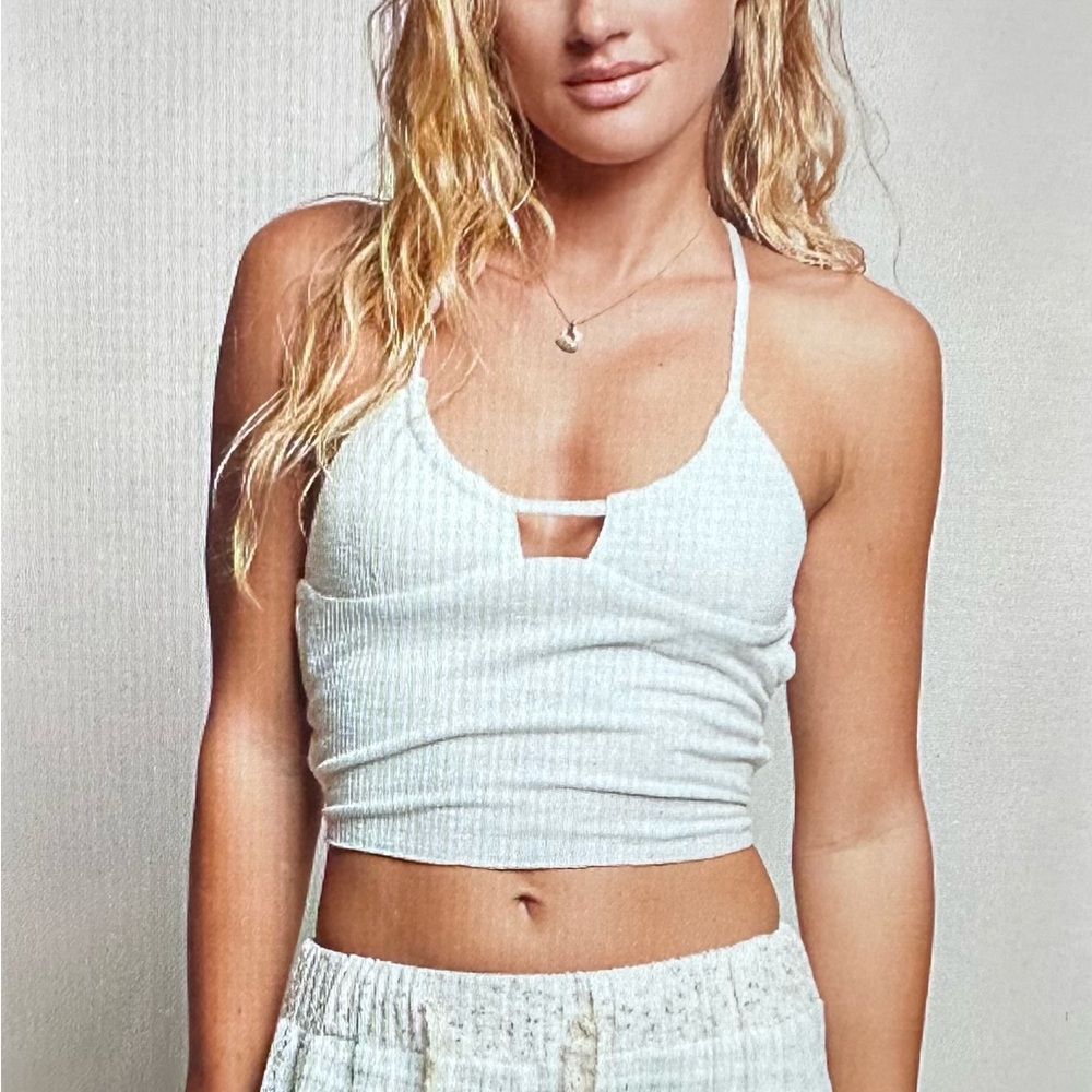 POL White Ribbed Halter Crop Top